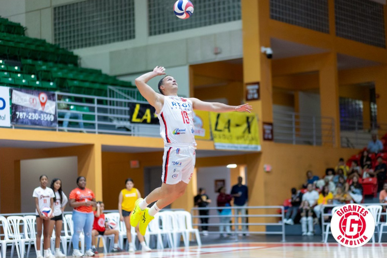 Alexander Robles fue el más sobresaliente contra Corozal con 21 puntos. (Foto/Suministrada)